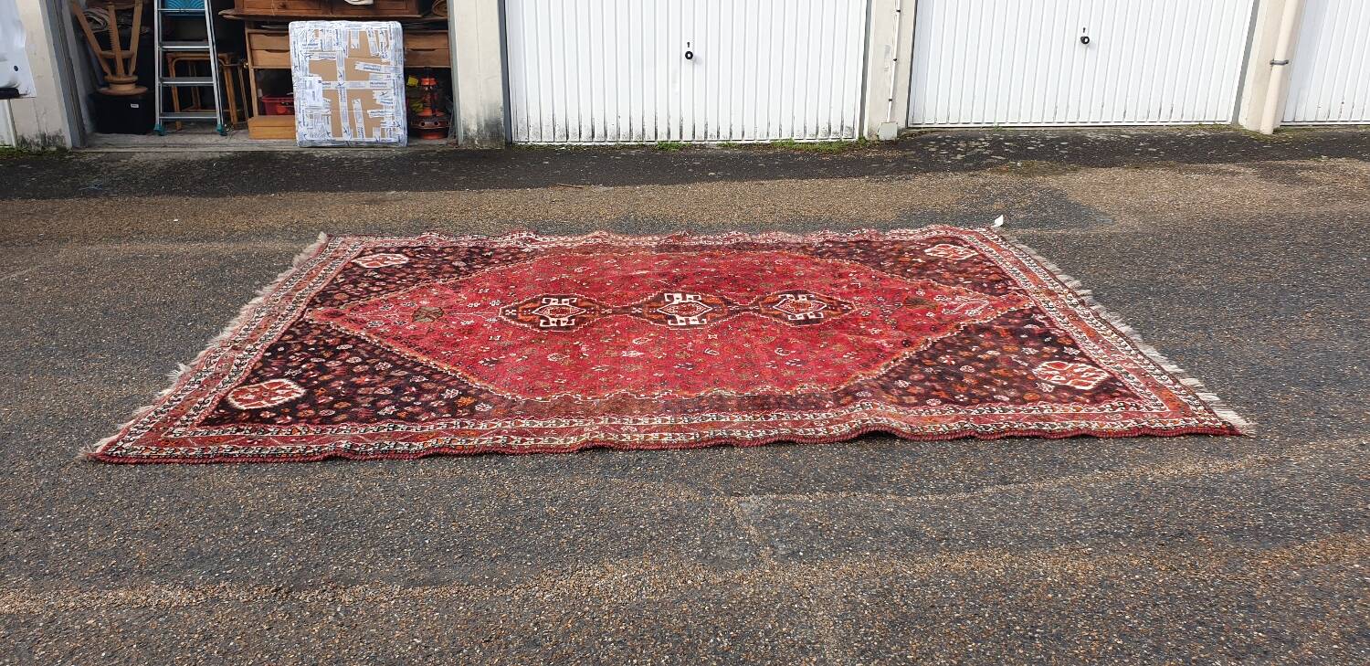 Shiraz rug
