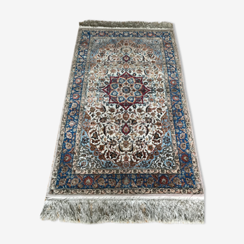 Oriental carpet in natural silk handmade