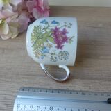 Ancienne tasse fleurie en céramique vintage
