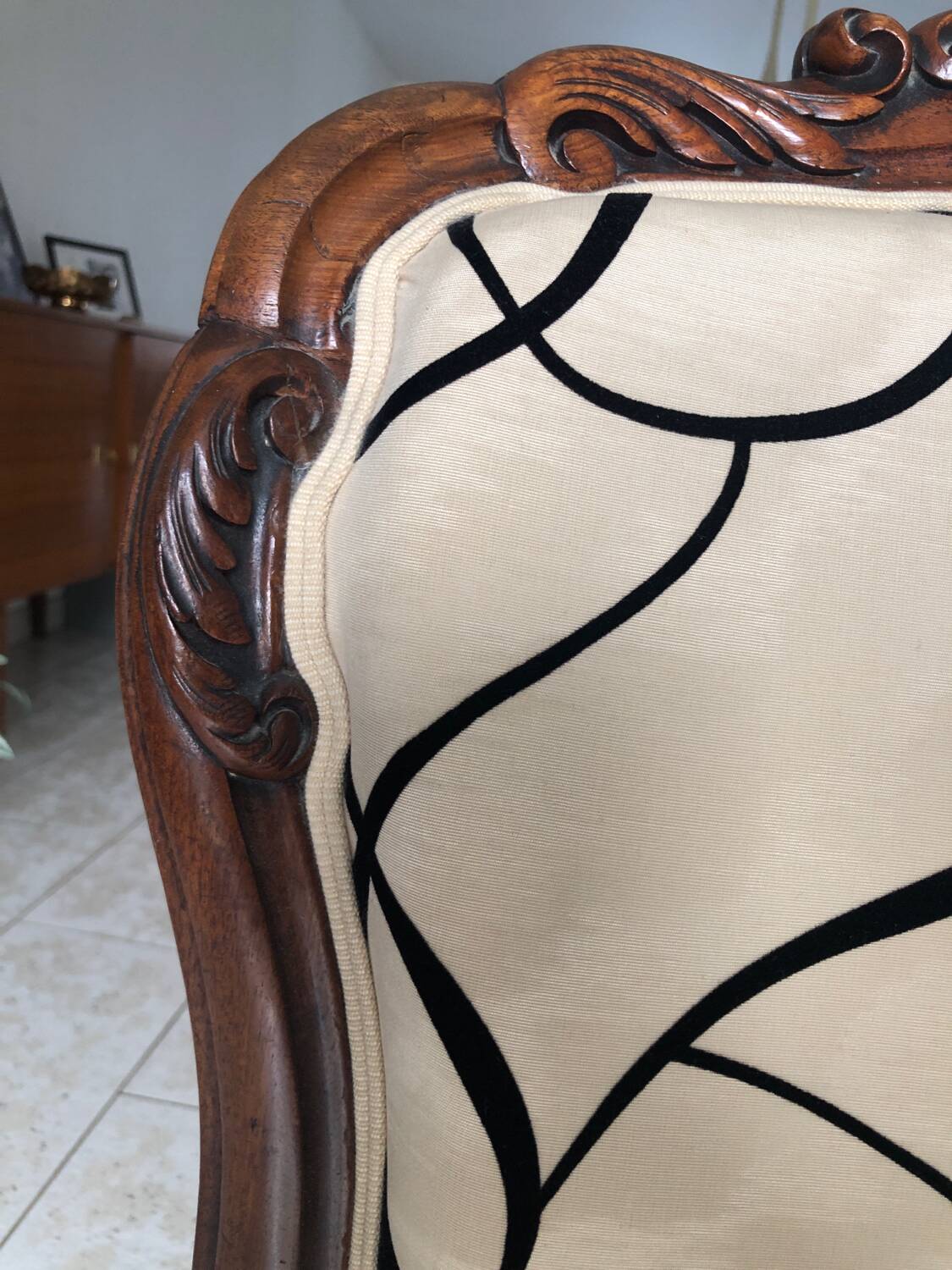 Napoleon 3 Style armchair / fireside chair in mahogany