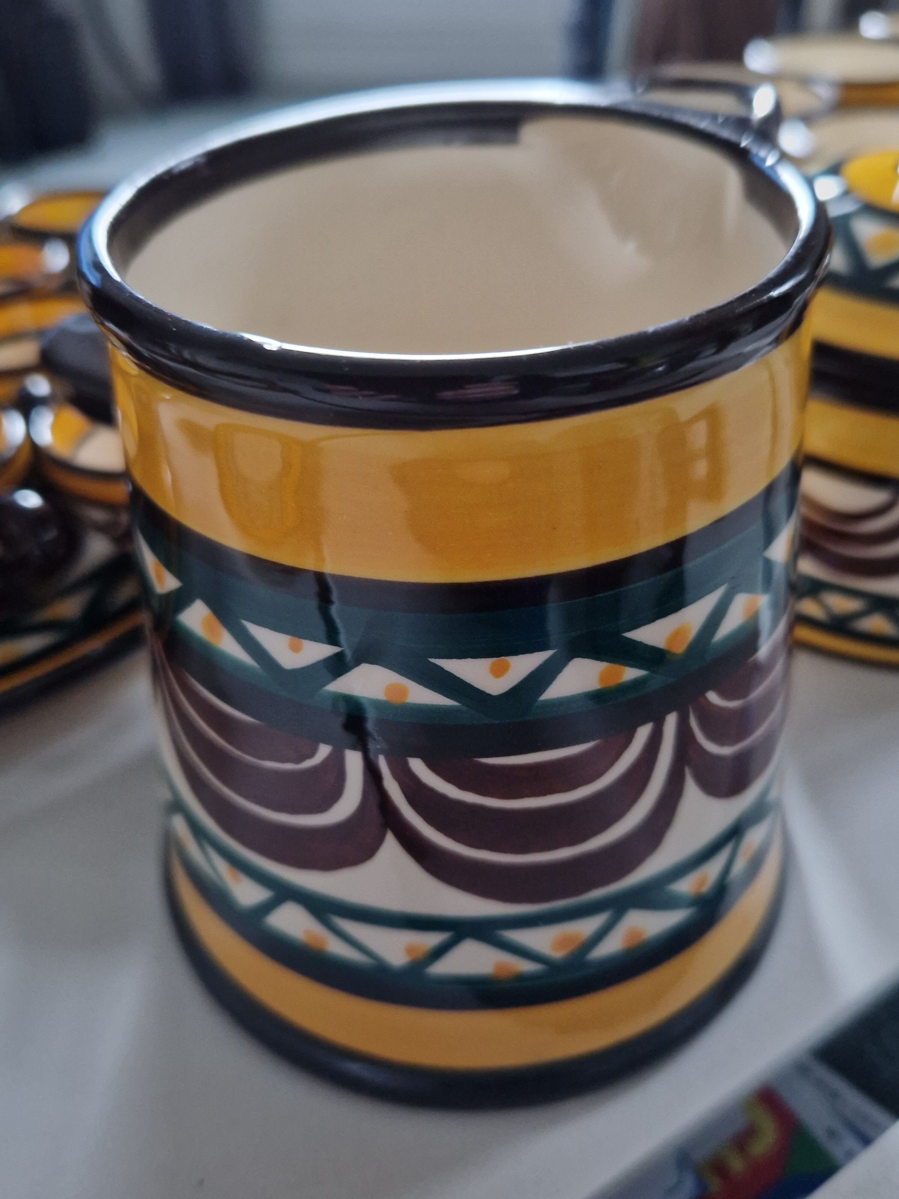 St Jean de Bretagne 38-piece coffee set