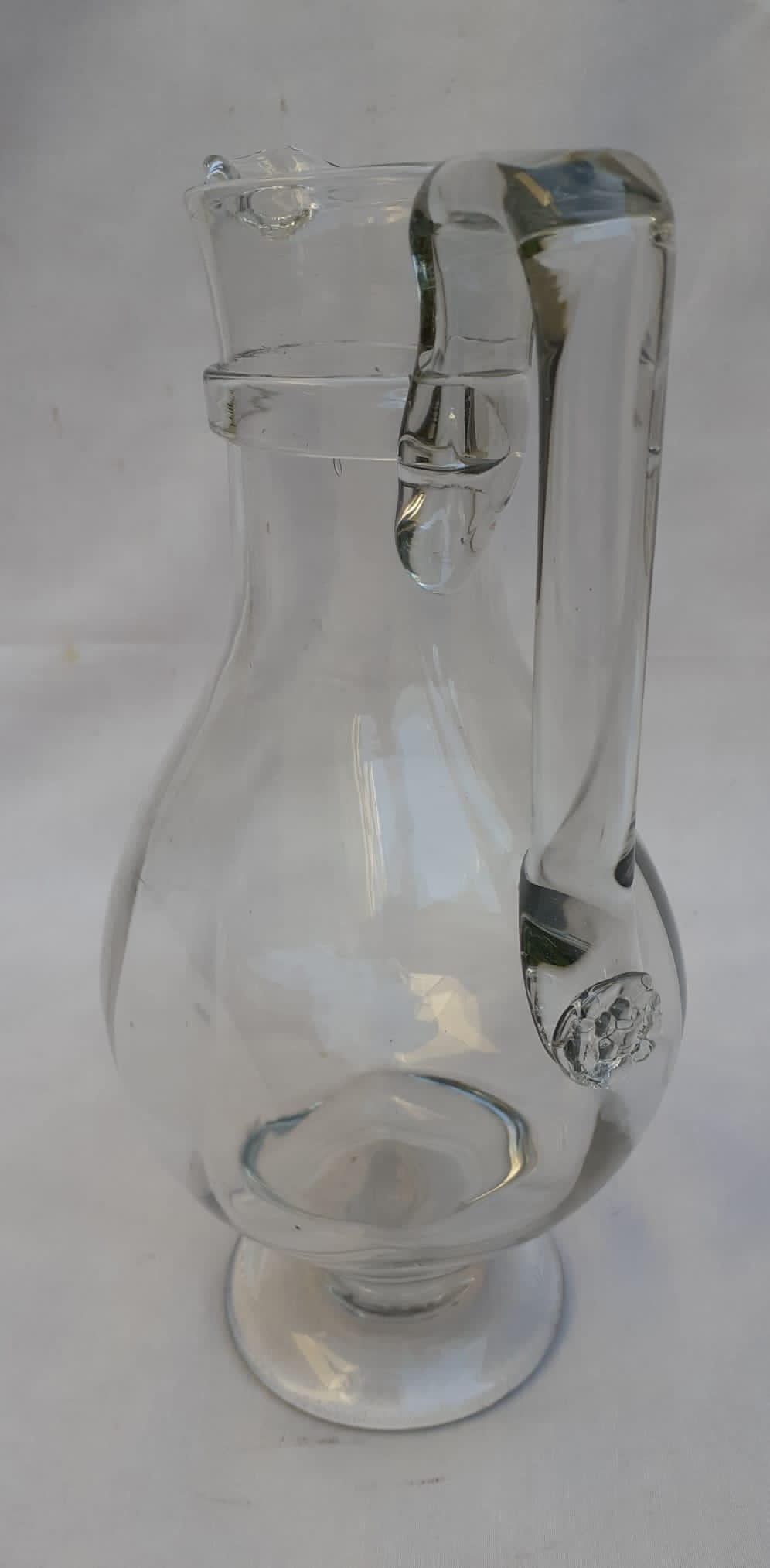 Carafe en verre soufflé