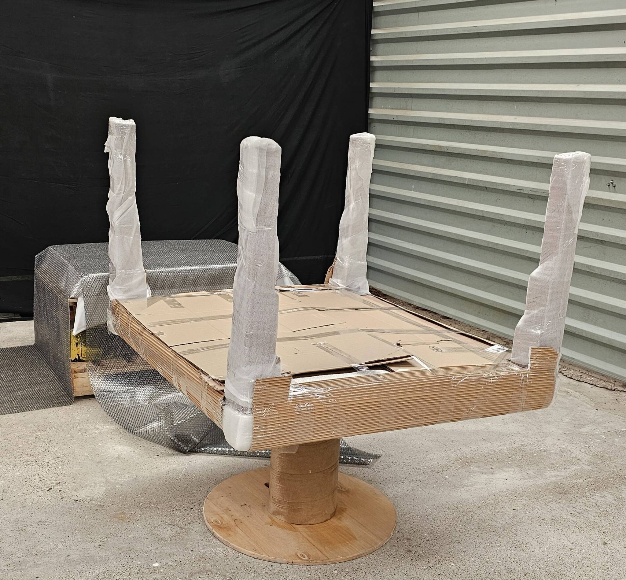Lot table et ses 6 chaises Art déco de Saddier & fils