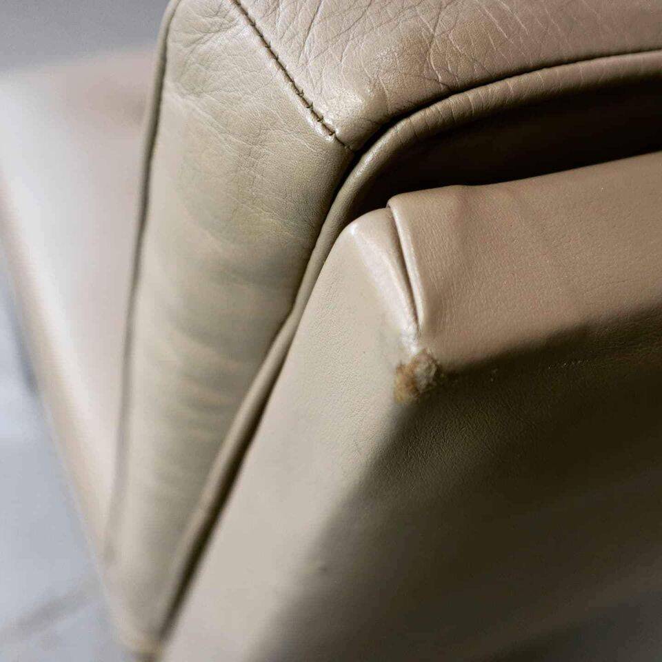 Florence Knoll lounge chair