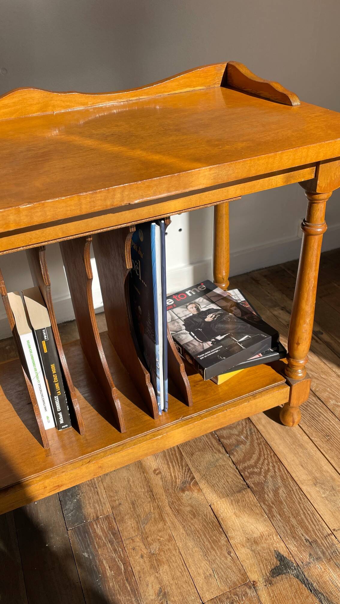 Meuble géométrique electrophone vintage