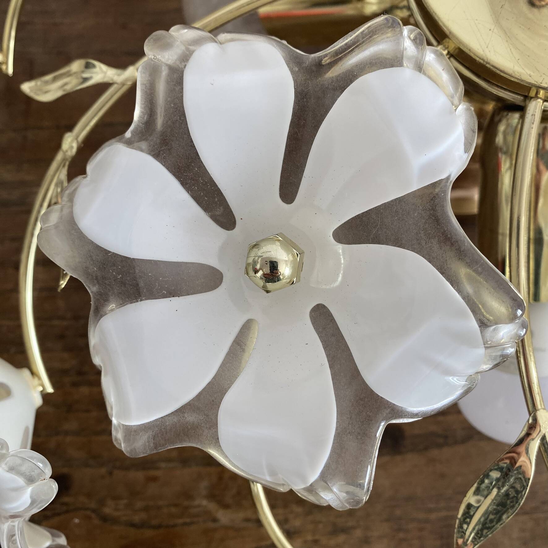 Plafonnier vintage italien fleurs et  métal doré