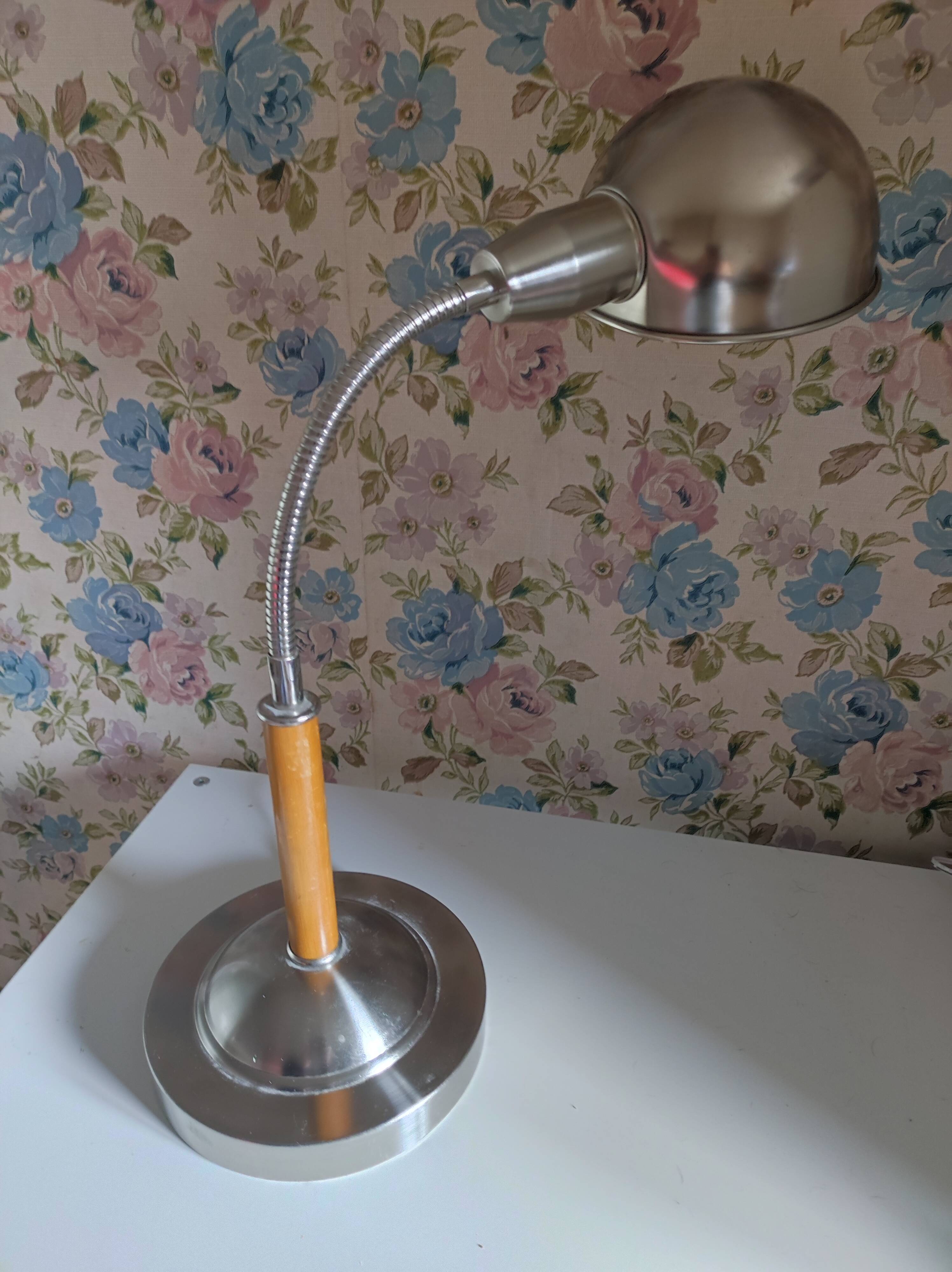 Desk lamp workshop flexible arm