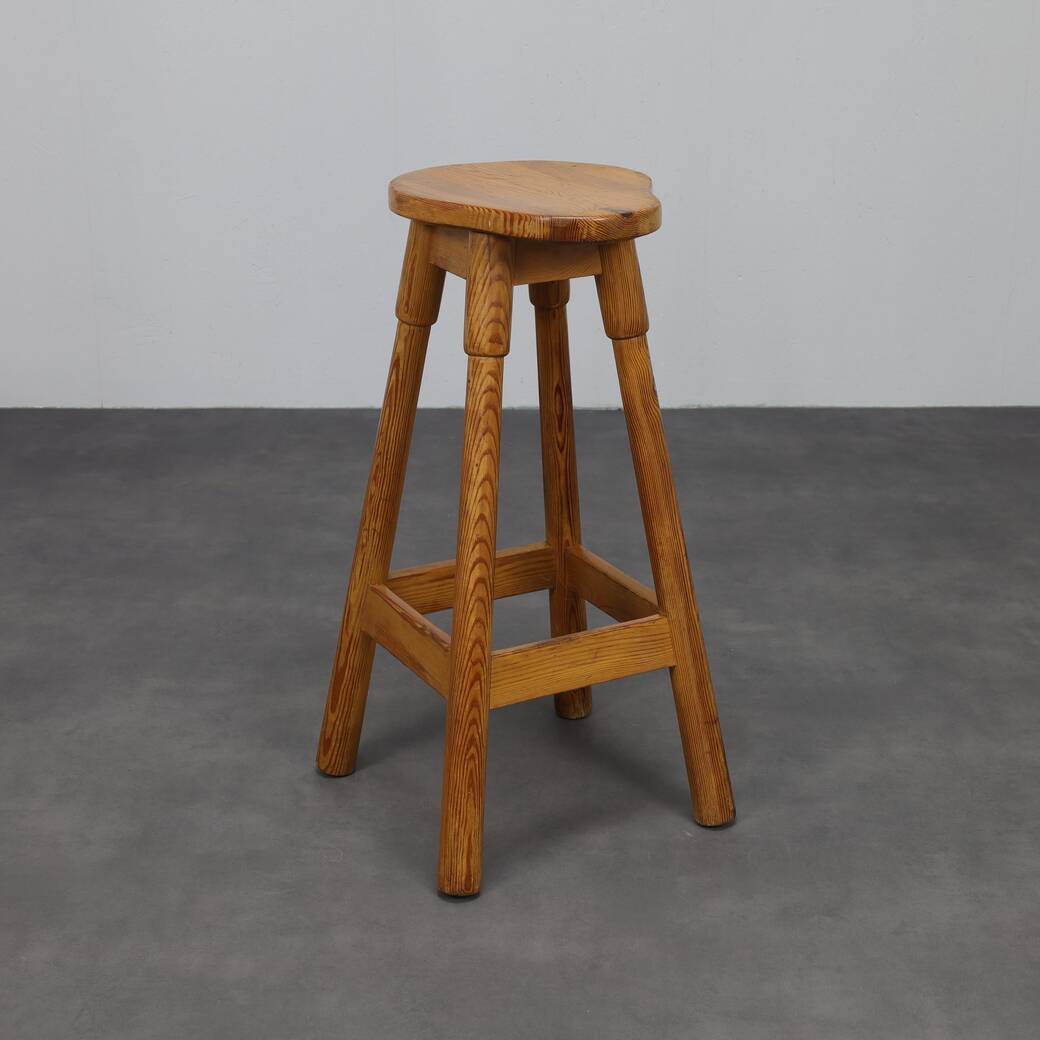 Pair of Barstools in Pinewood, 1970s