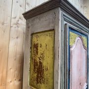 Bonnetière with a single door – Polychrome solid oak