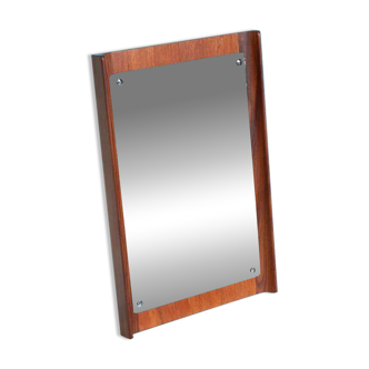 Minimalist Scandinavian mirror in teak with a vintage design.