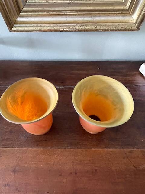 Set of 2 glass paste tulips, signed "art glass of France"