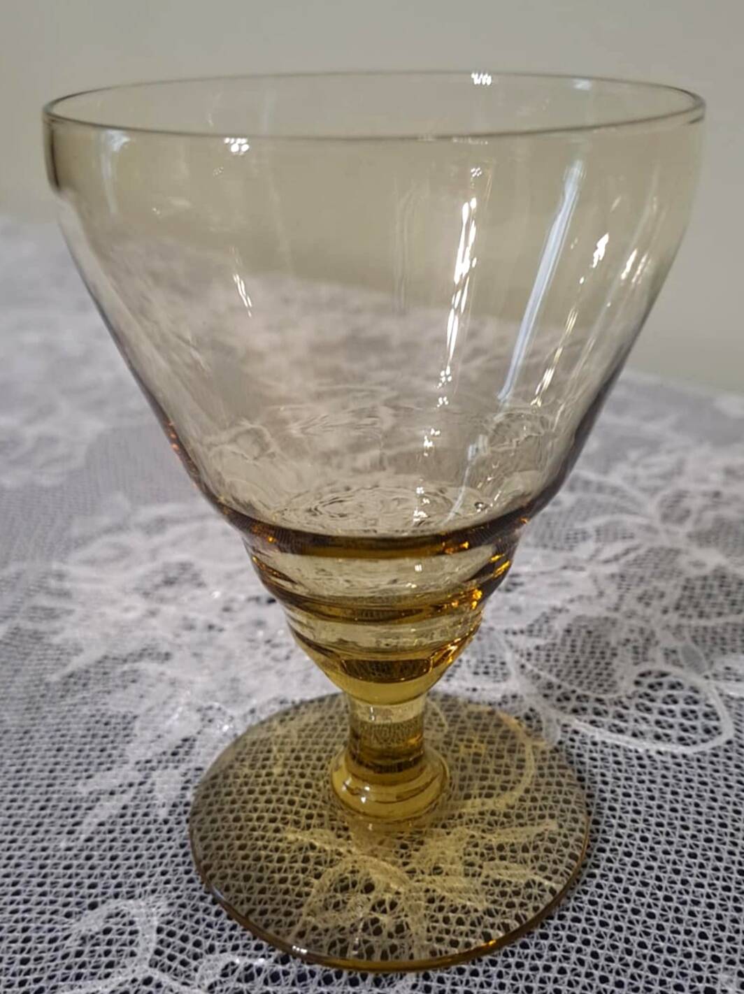 5 aperitif glasses