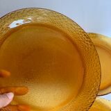 6 vintage plates