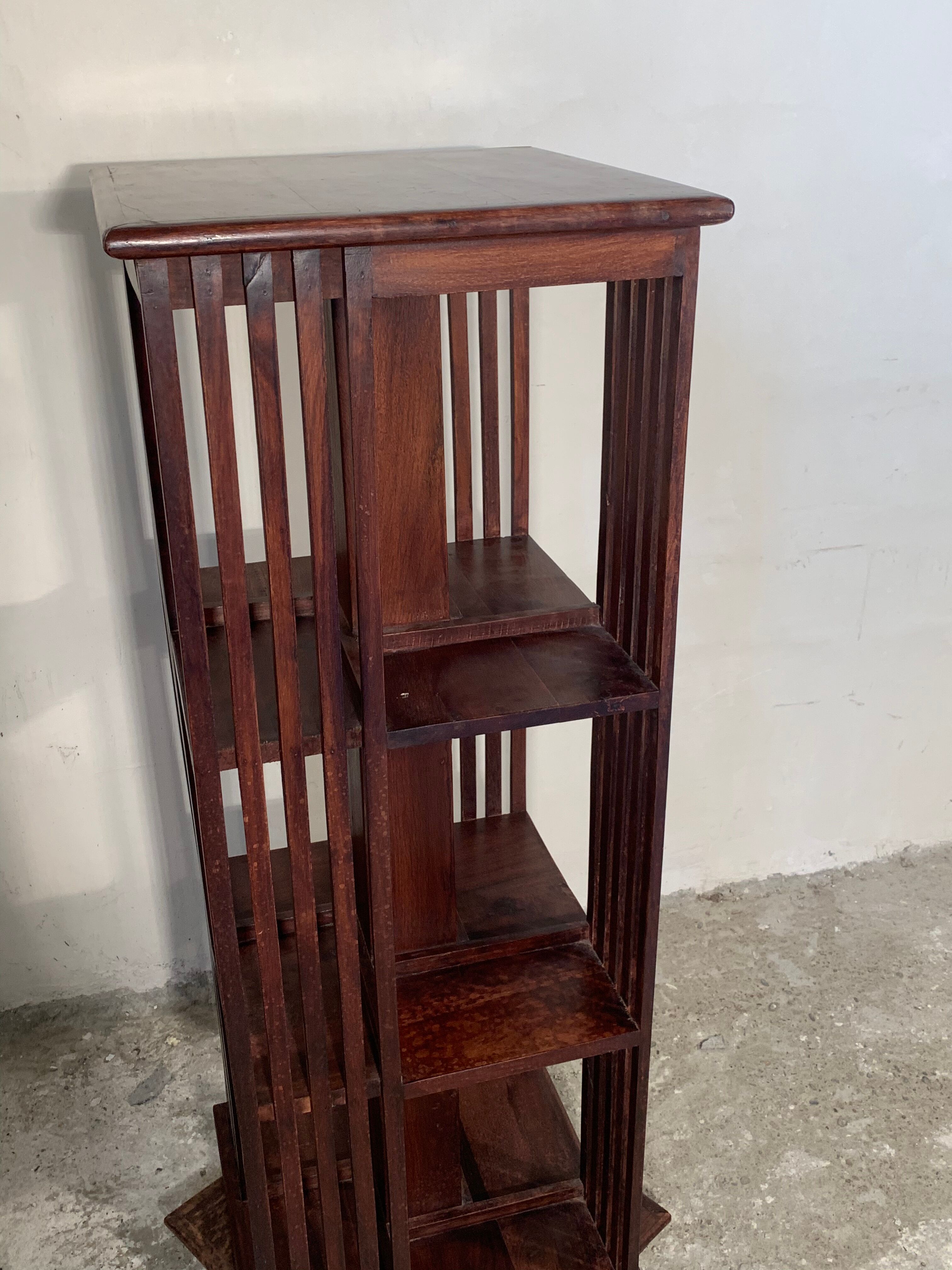 Mahogany revolving bookcase large model early twentieth century
