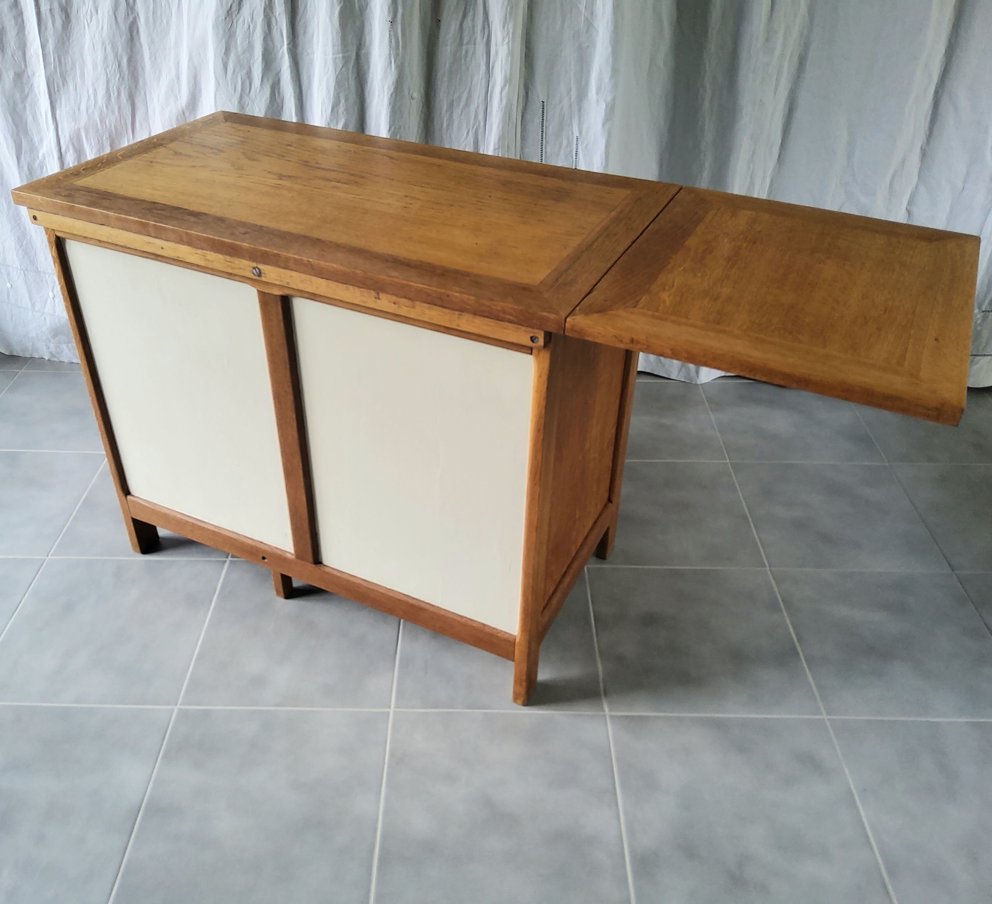 Bureau enfant extensible