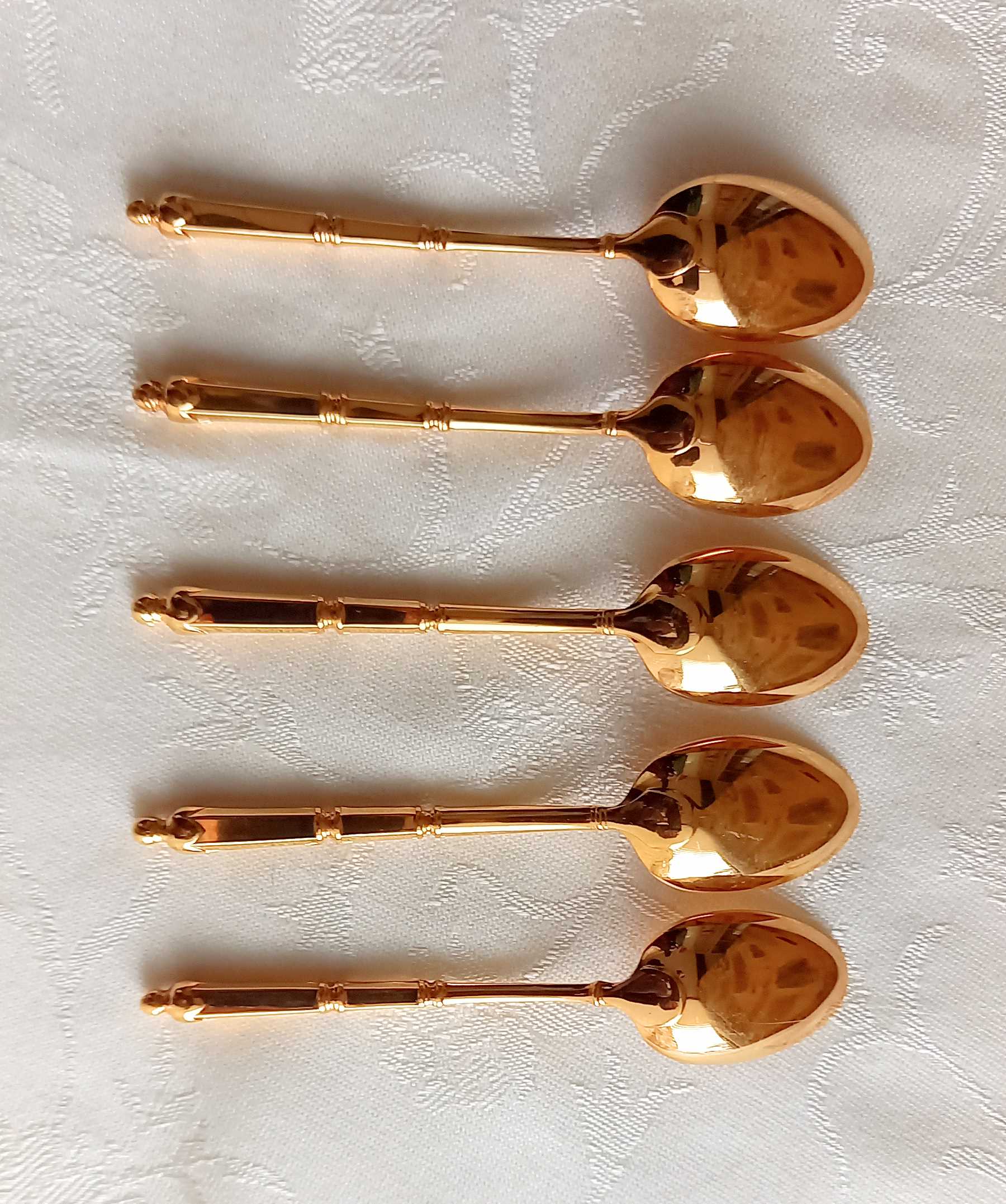 Set of 5 golden coffee spoons chambly