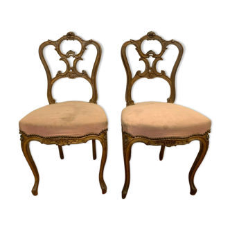 Pair of Louis XV style chairs in 20th century carved walnut