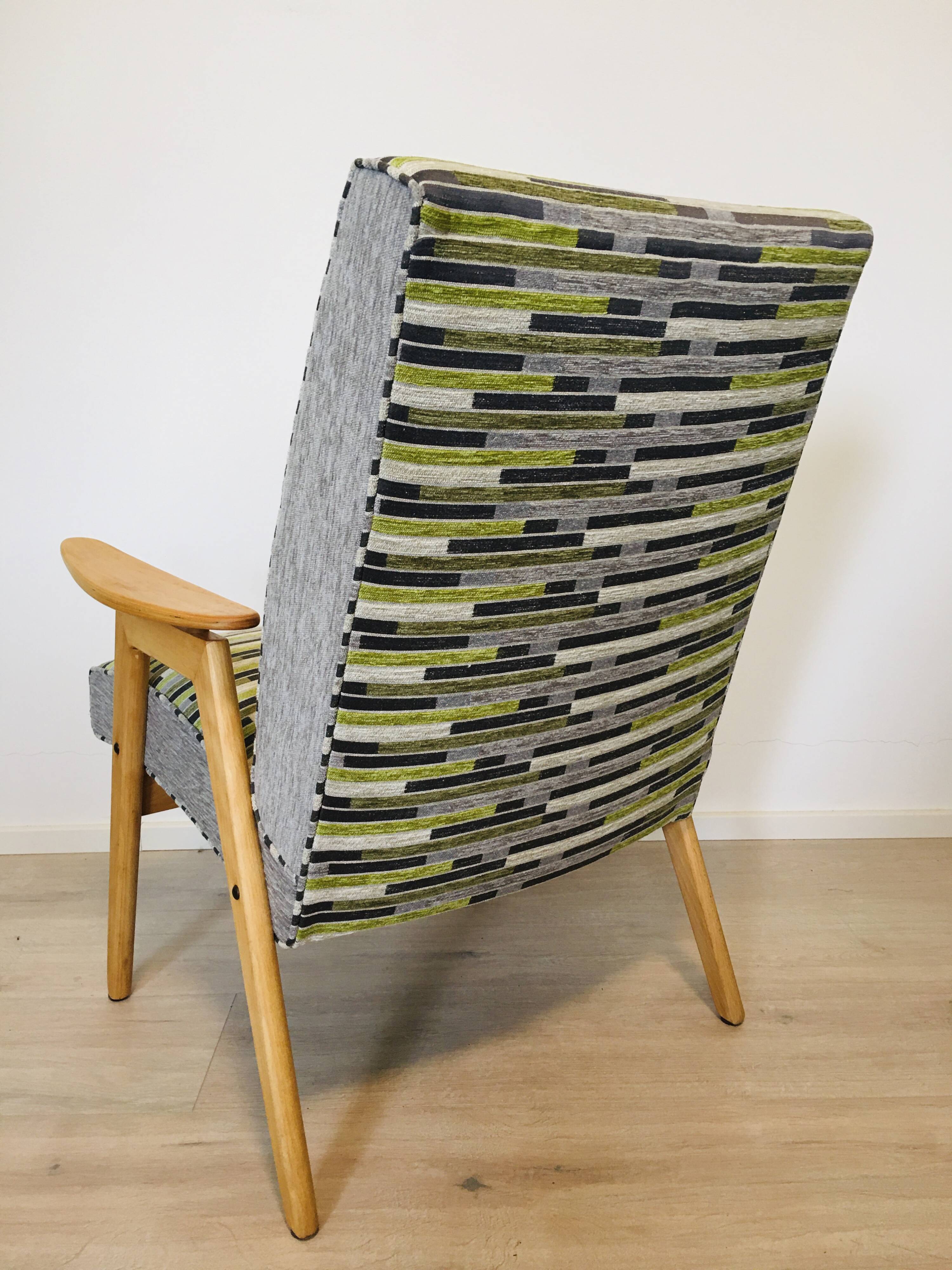 Fully Restored Vintage Armchair by Jaroslav Smidek for Ton, 1960’s