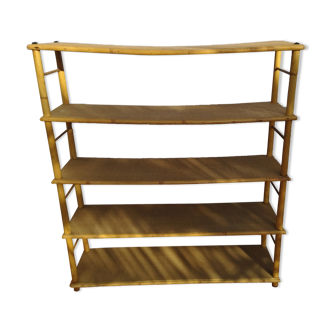 Rattan standing shelf