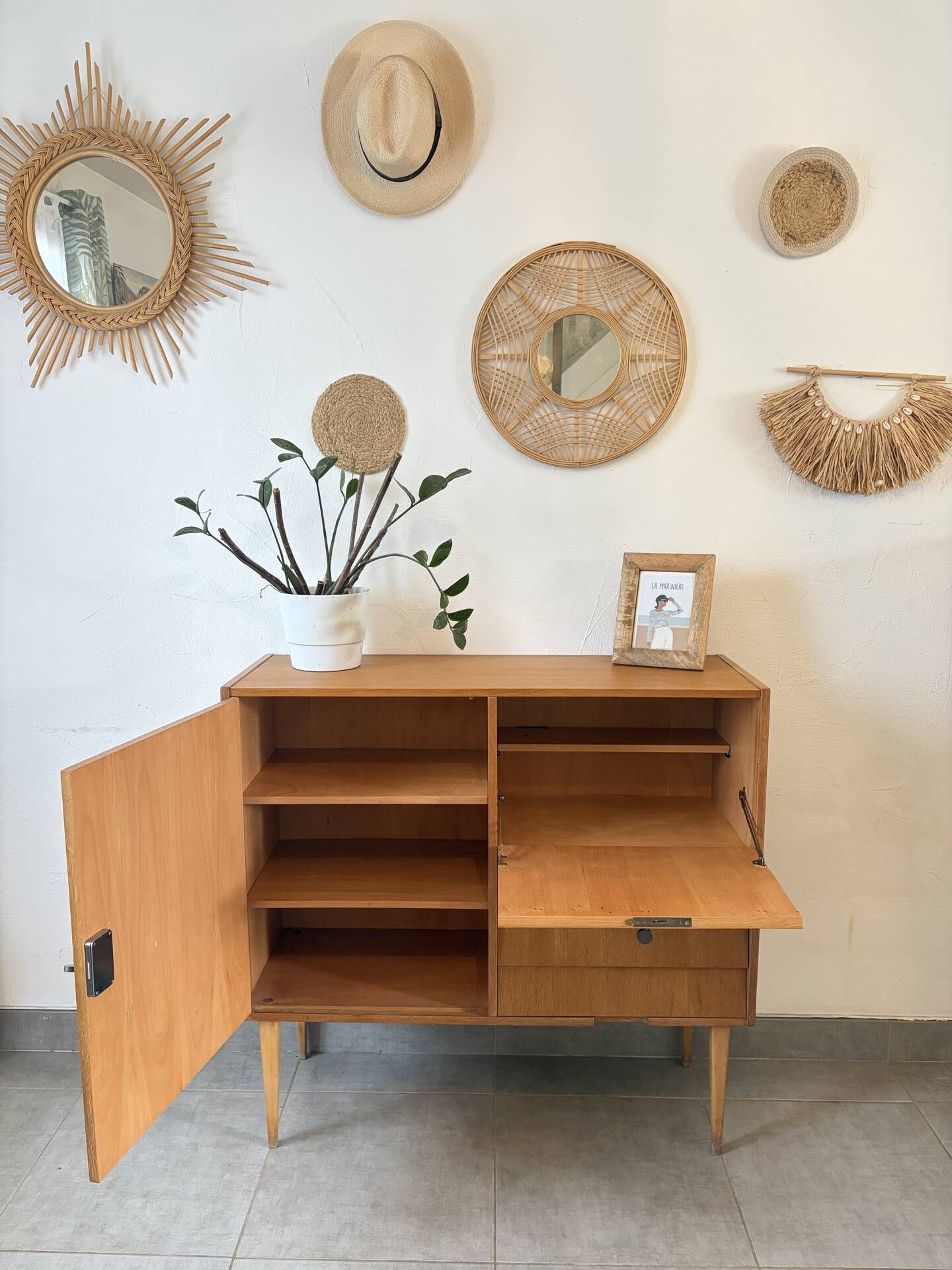 Meuble de rangement / étagère vintage