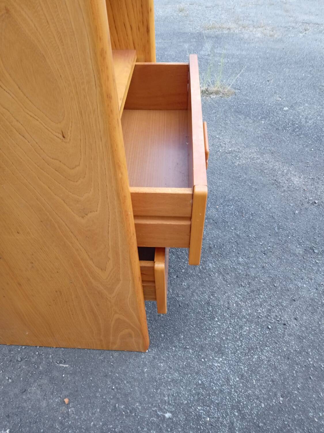 Vintage shelving unit