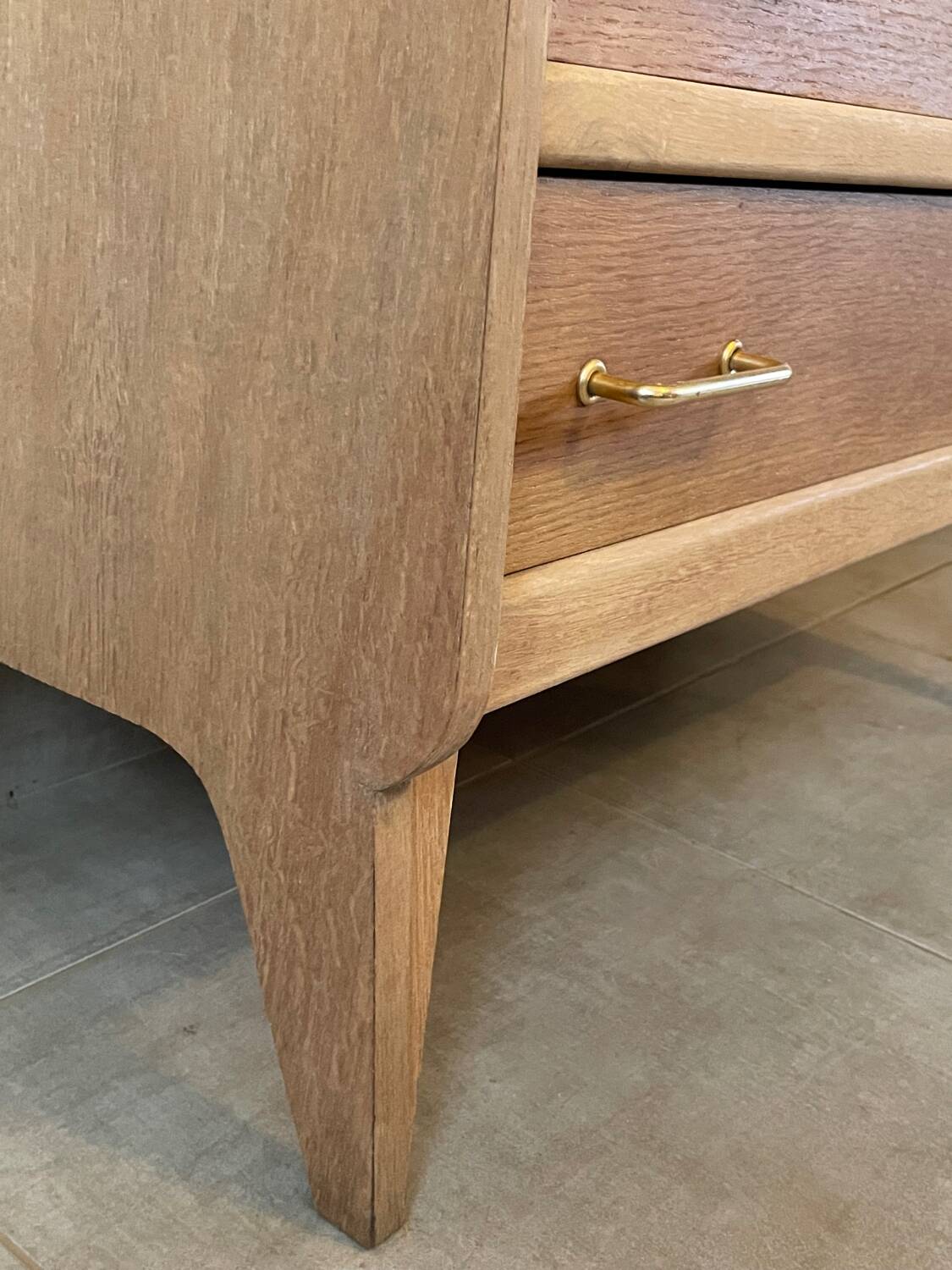 Charming vintage chest of drawers from the 1960s