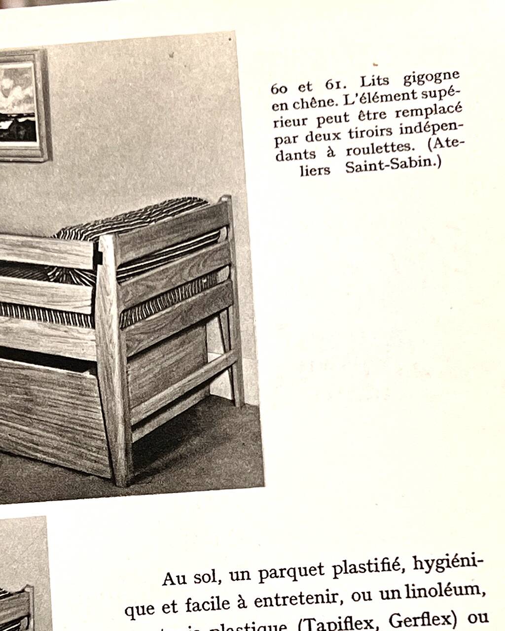 Oak bed with 3 Saint-Sabin chests 1950