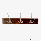 Vintage wall-mounted coat rack in solid wood - 3 cast aluminum hooks