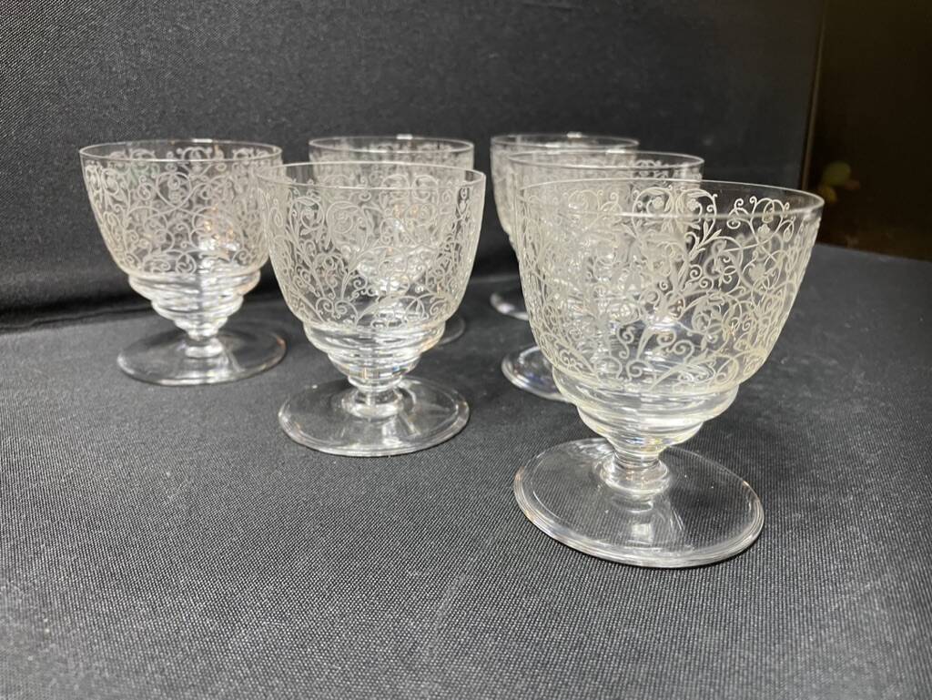 6 stamped Baccarat Lulli wine glasses