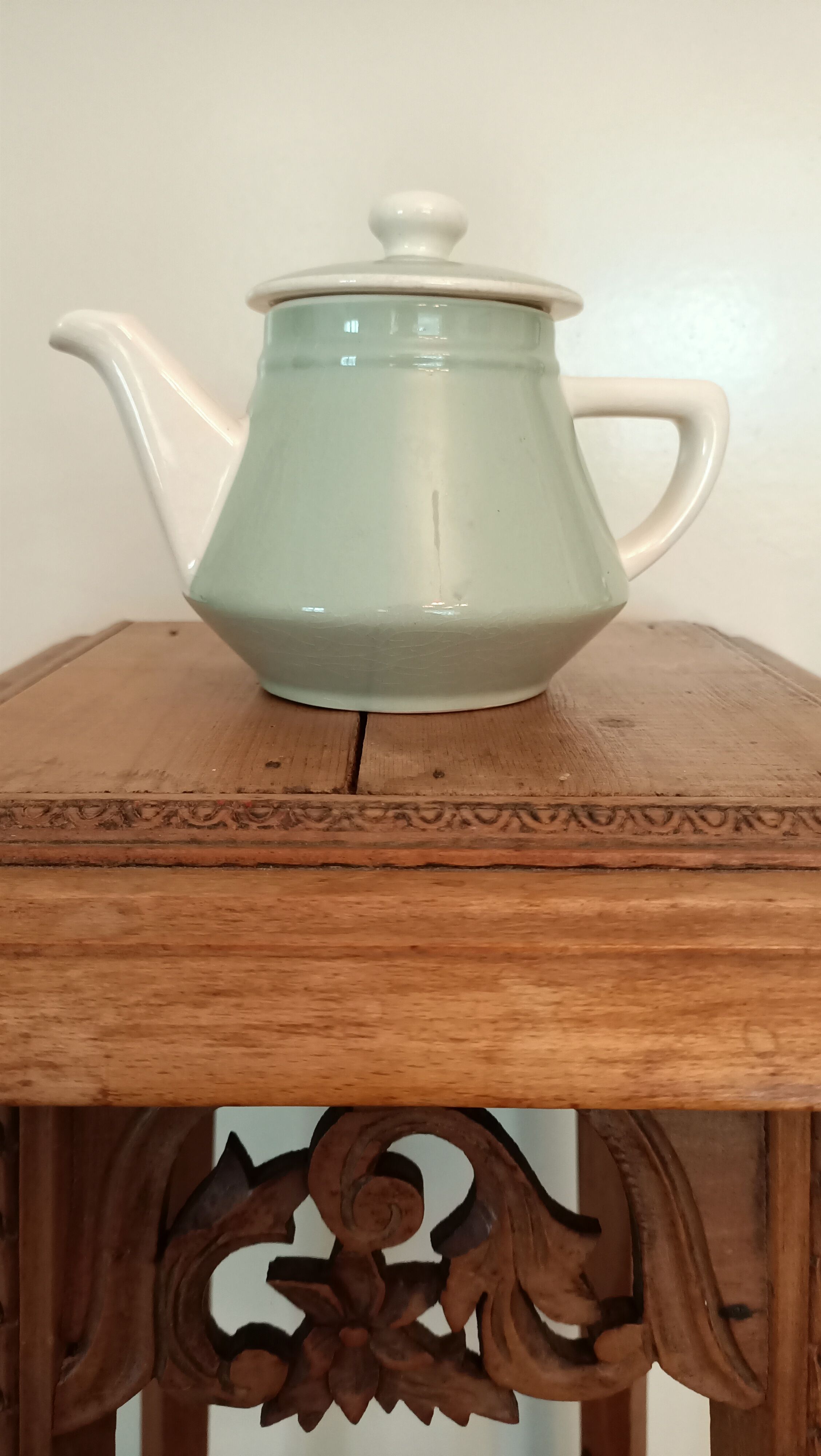 Villeroy and Boch teapot