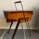 Travailleuse moderniste vintage