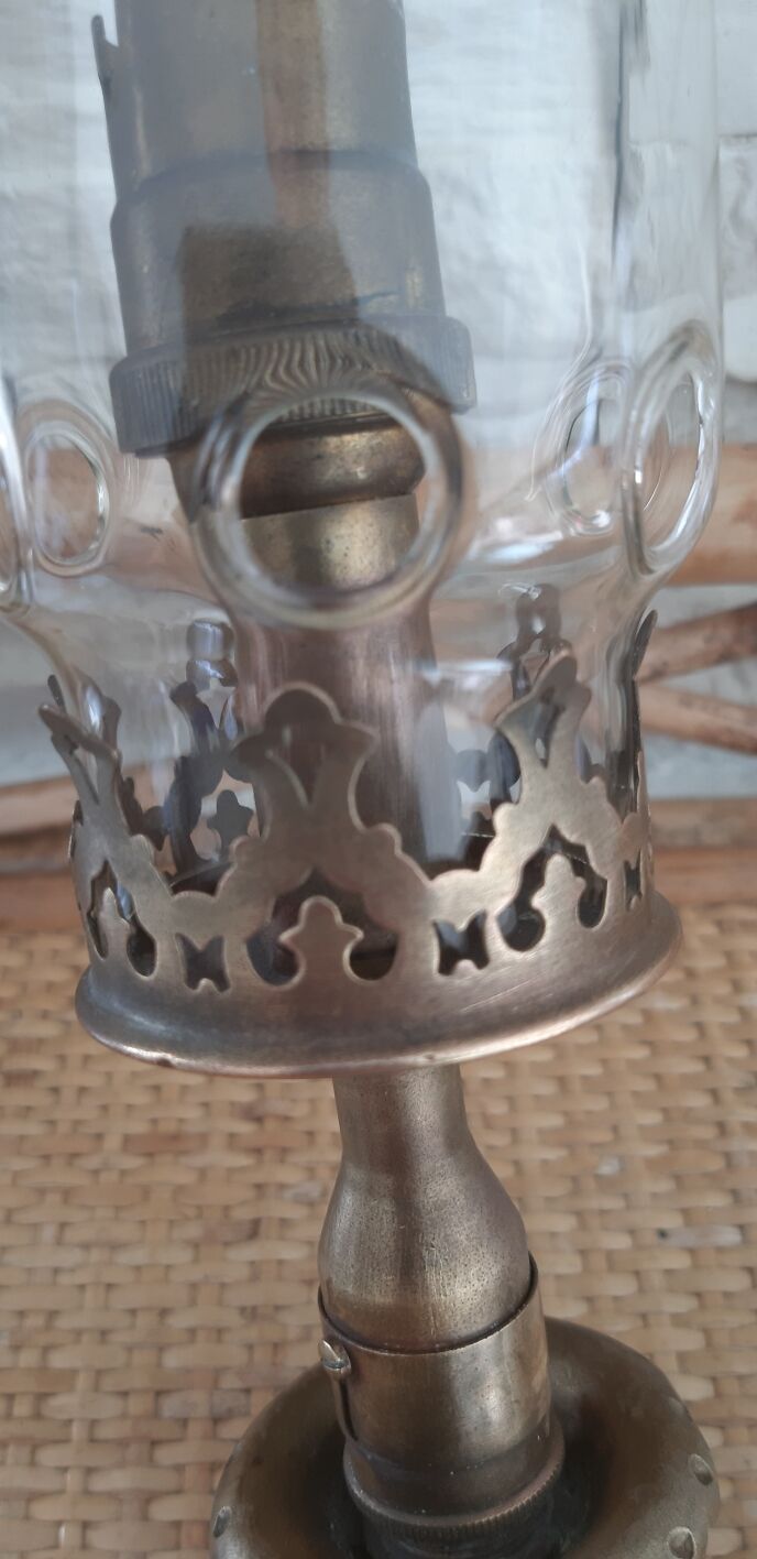 Bronze wall wall light