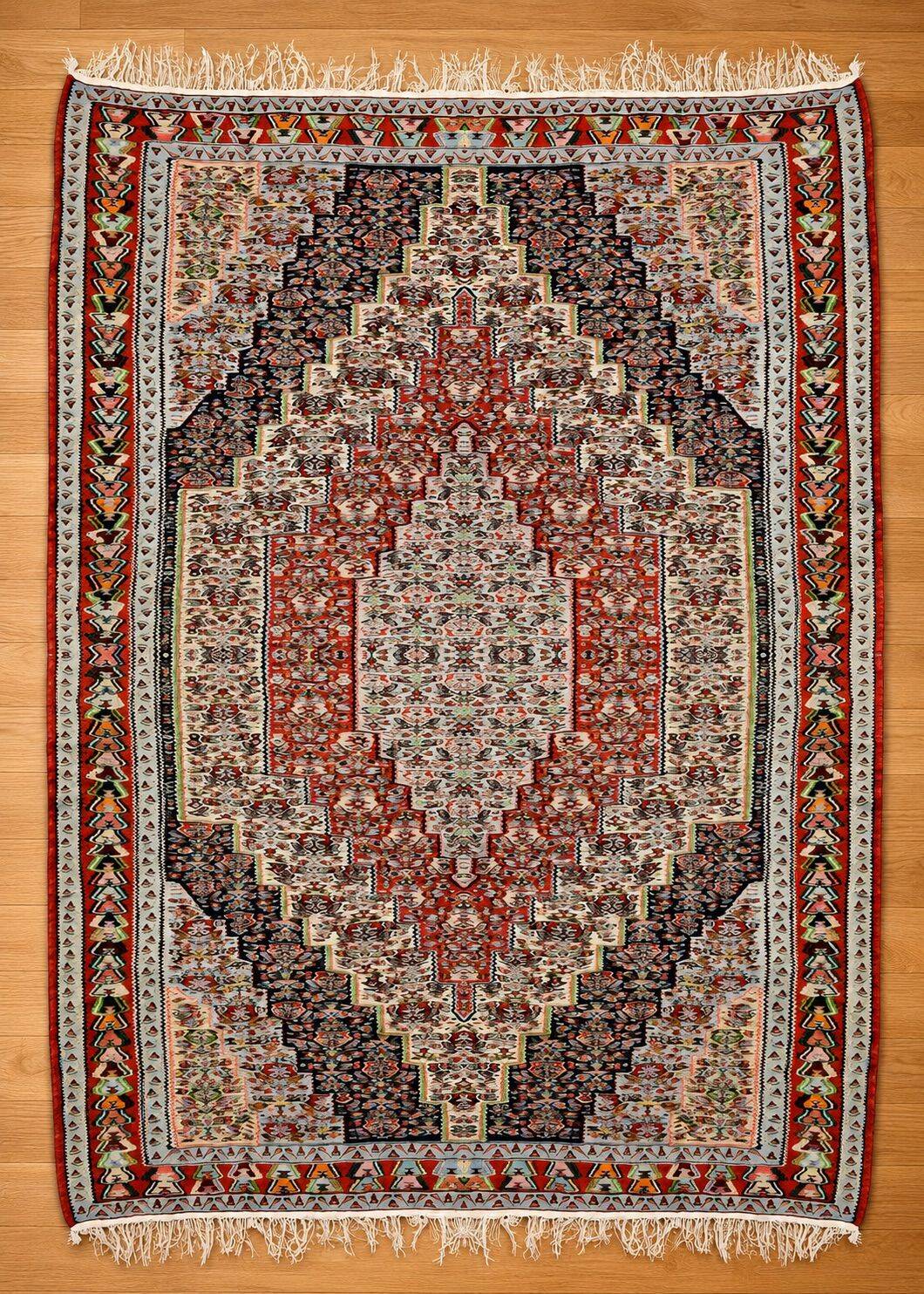 Kilim Rug: Senneh Iran: 2.95 x 2.00 metres - "Galerie Sardje"