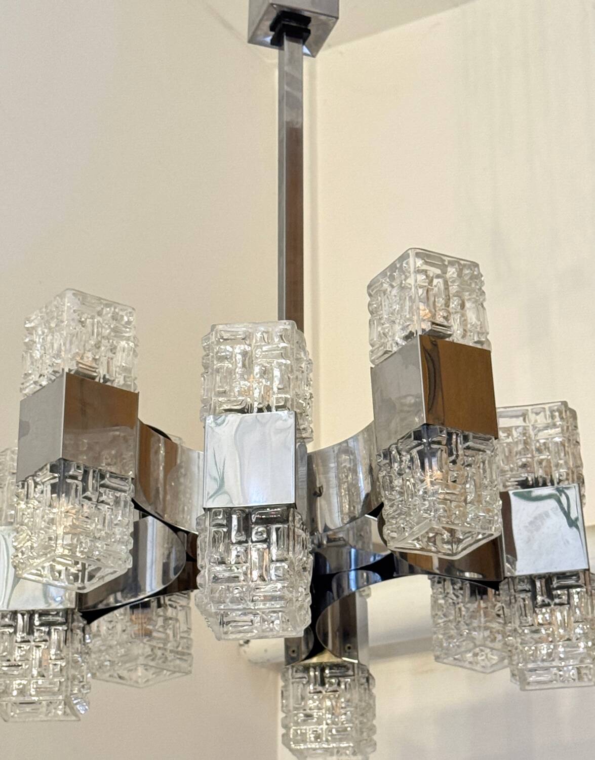 Sciolari Chandelier