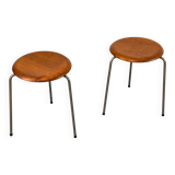 Tabouret Dot en teck, par Arne Jacobsen pour Fritz Hansen, années 1950, lot de 2
