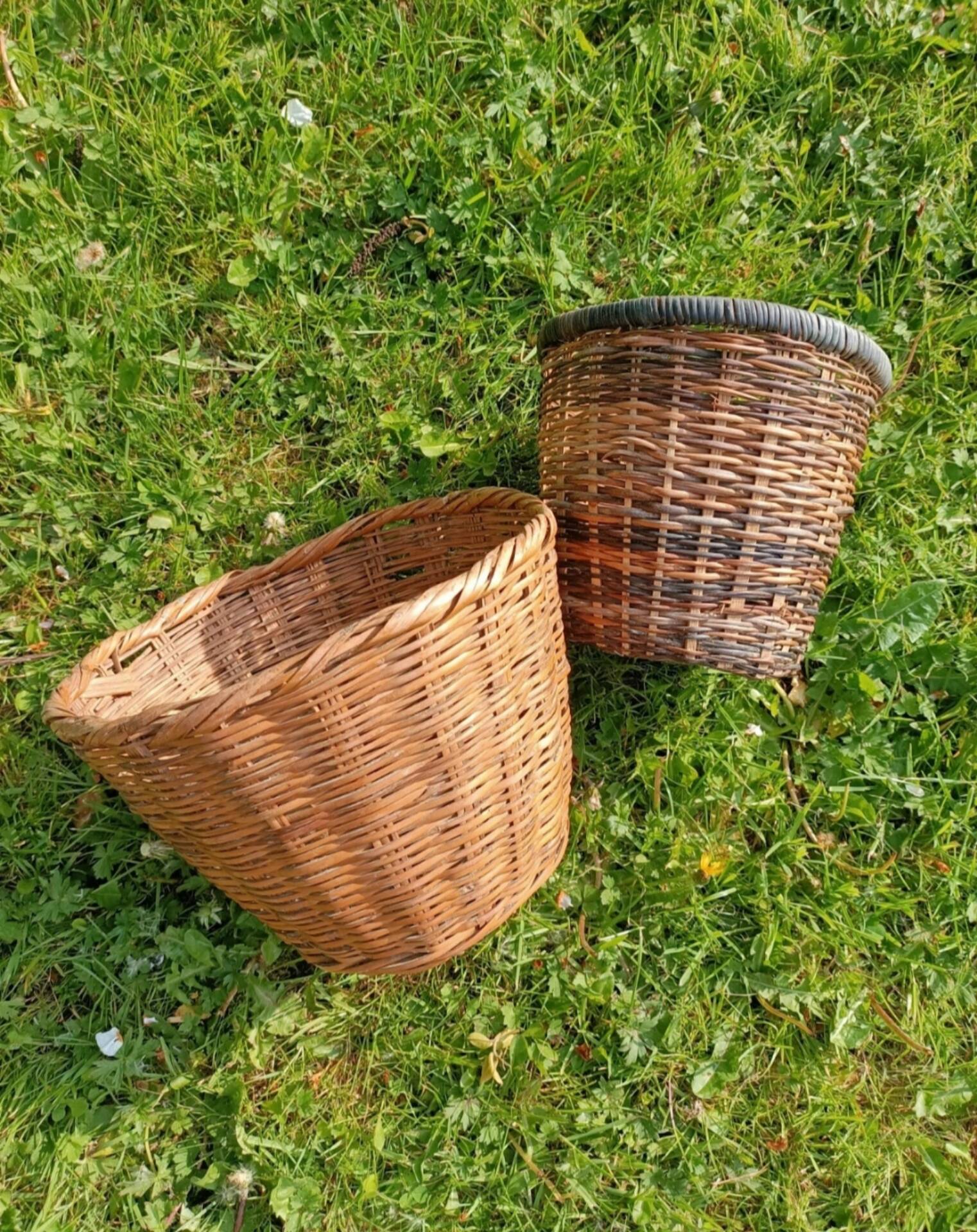 Small retro baskets 💐