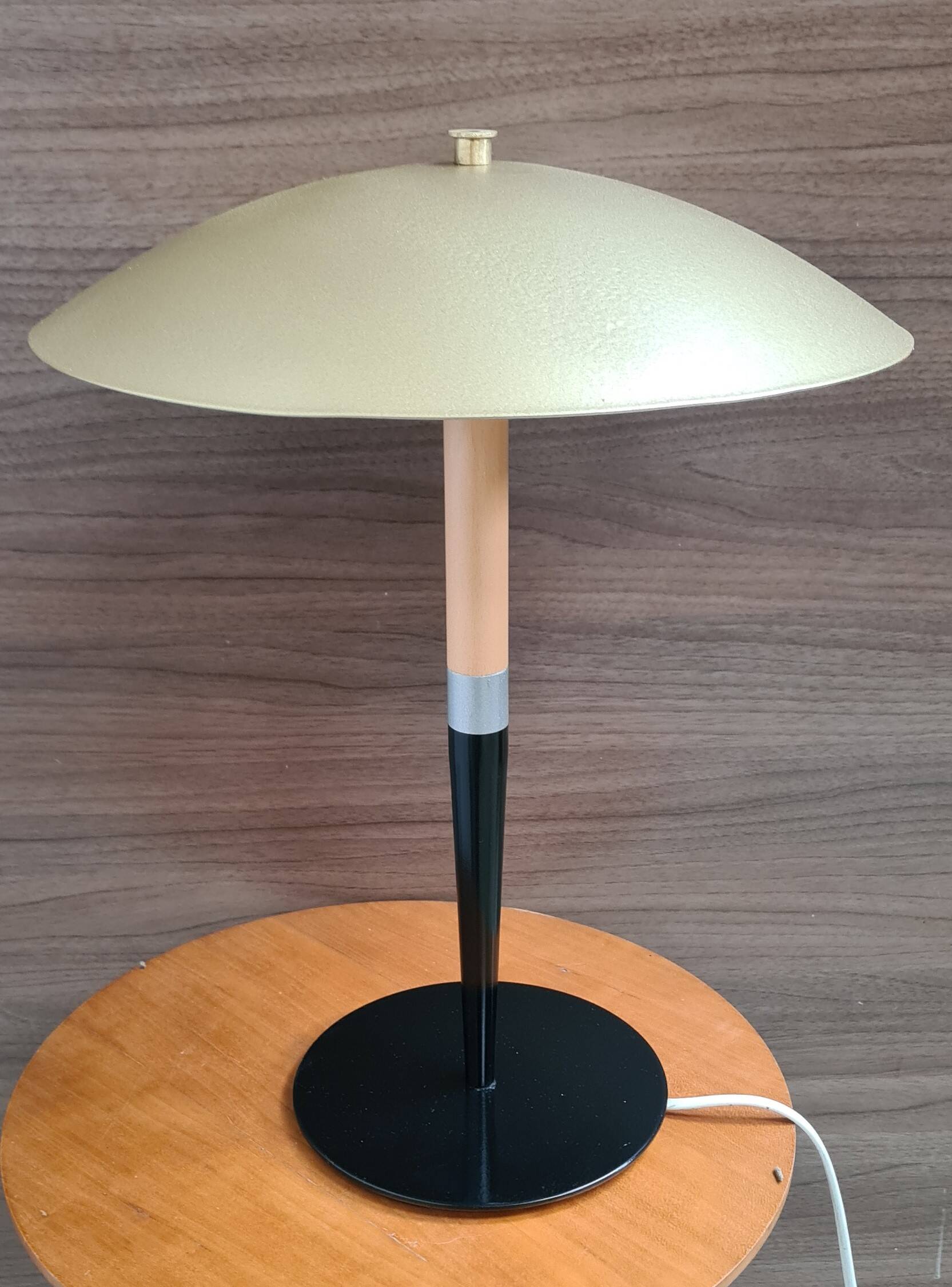 Mushroom lamp