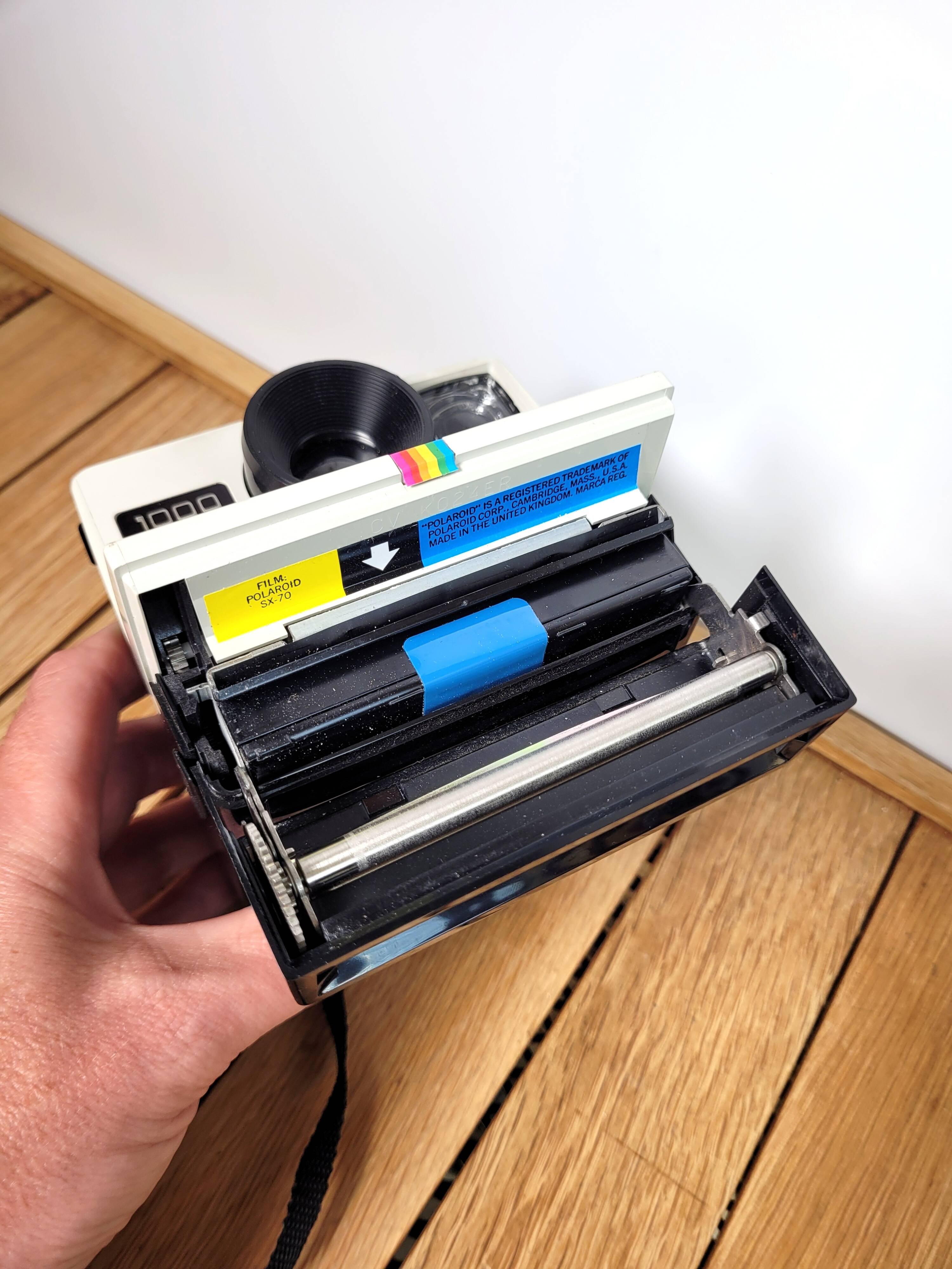 Vintage Polaroid 1000 camera