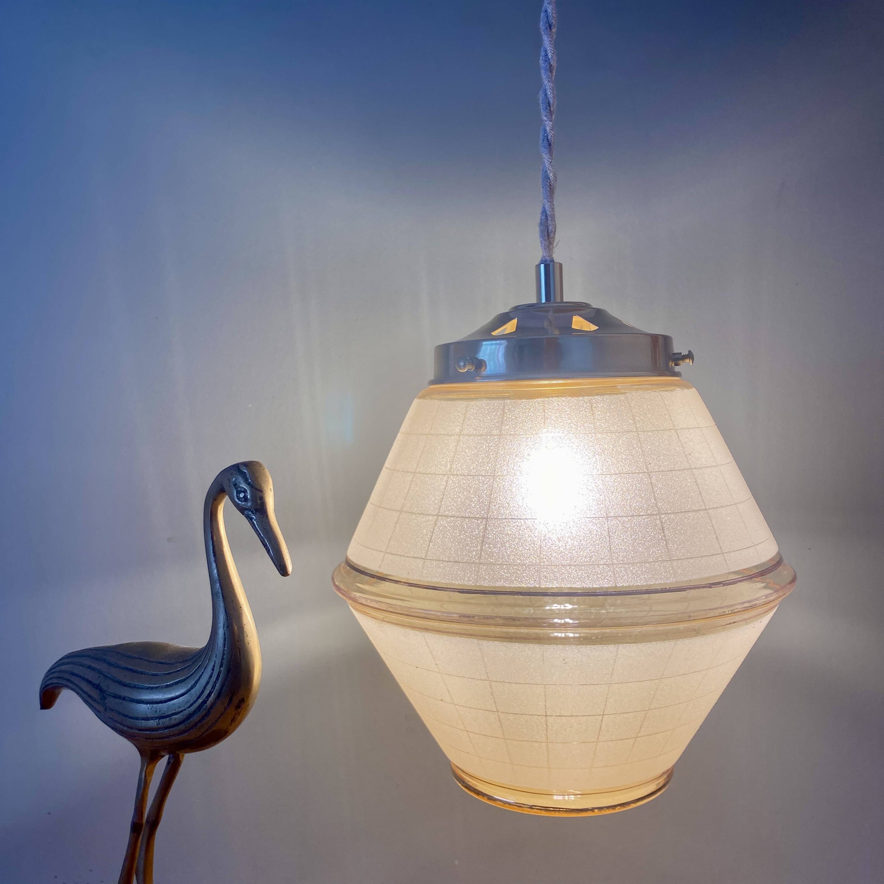 Vintage art deco globe pendant light in yellow and gold granite glass