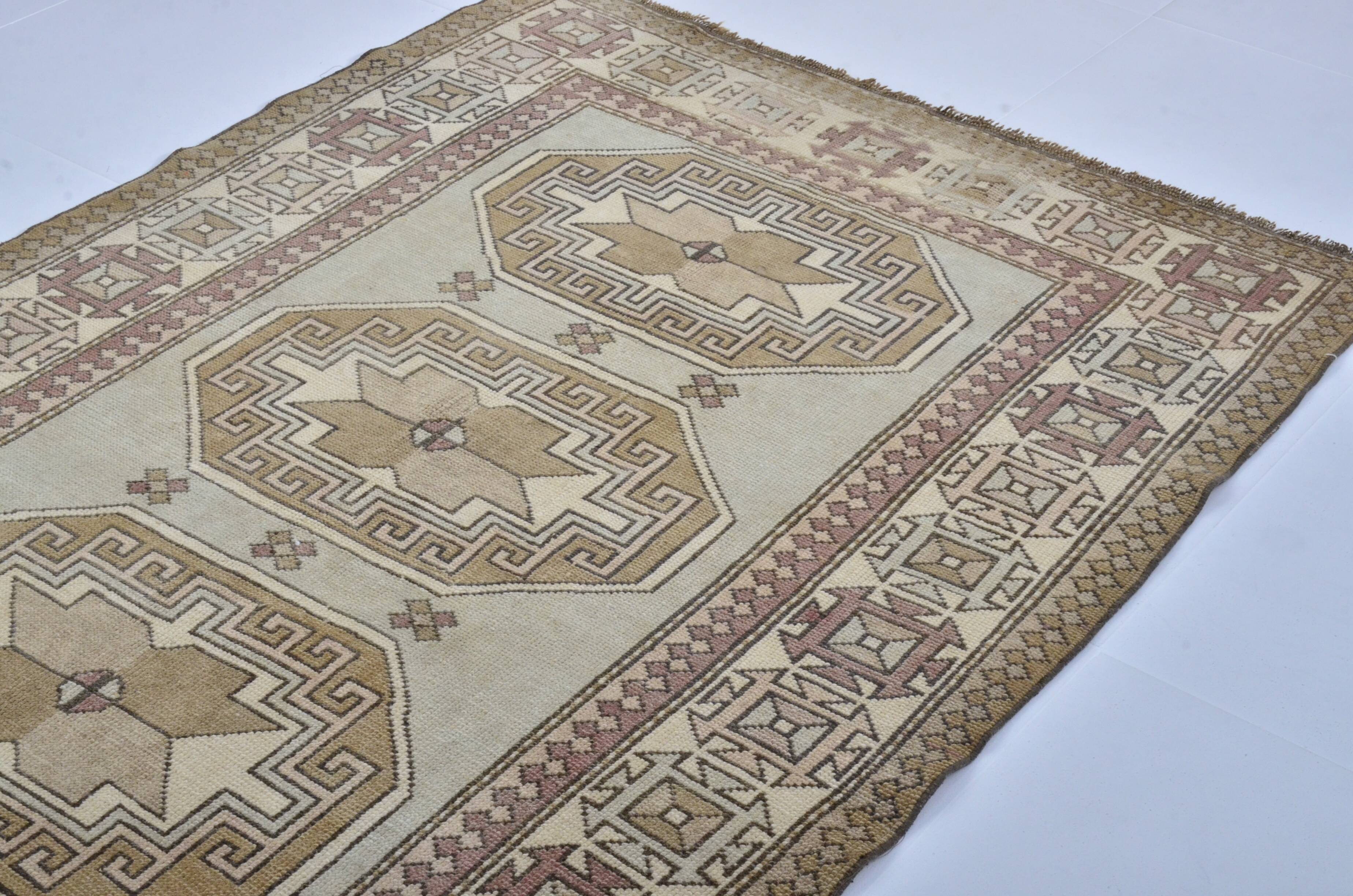 Handknotted Oushak Floral Rug sku 3441