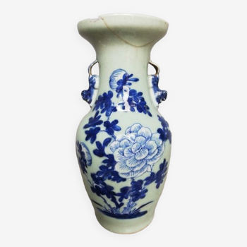 Vase celadon email blanc et bleu chinese porcelain 19th