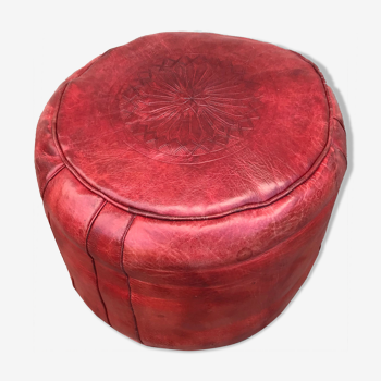 Vintage red pouf 1970
