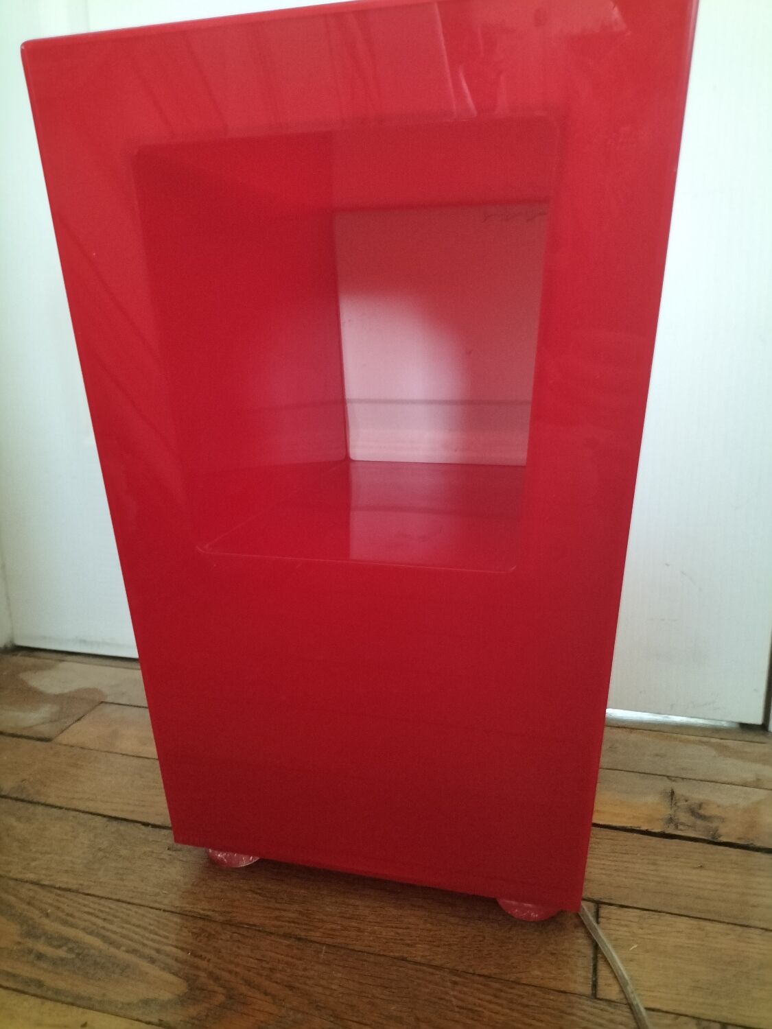 Table d'appoint ou de chevet lumineuse plexiglas