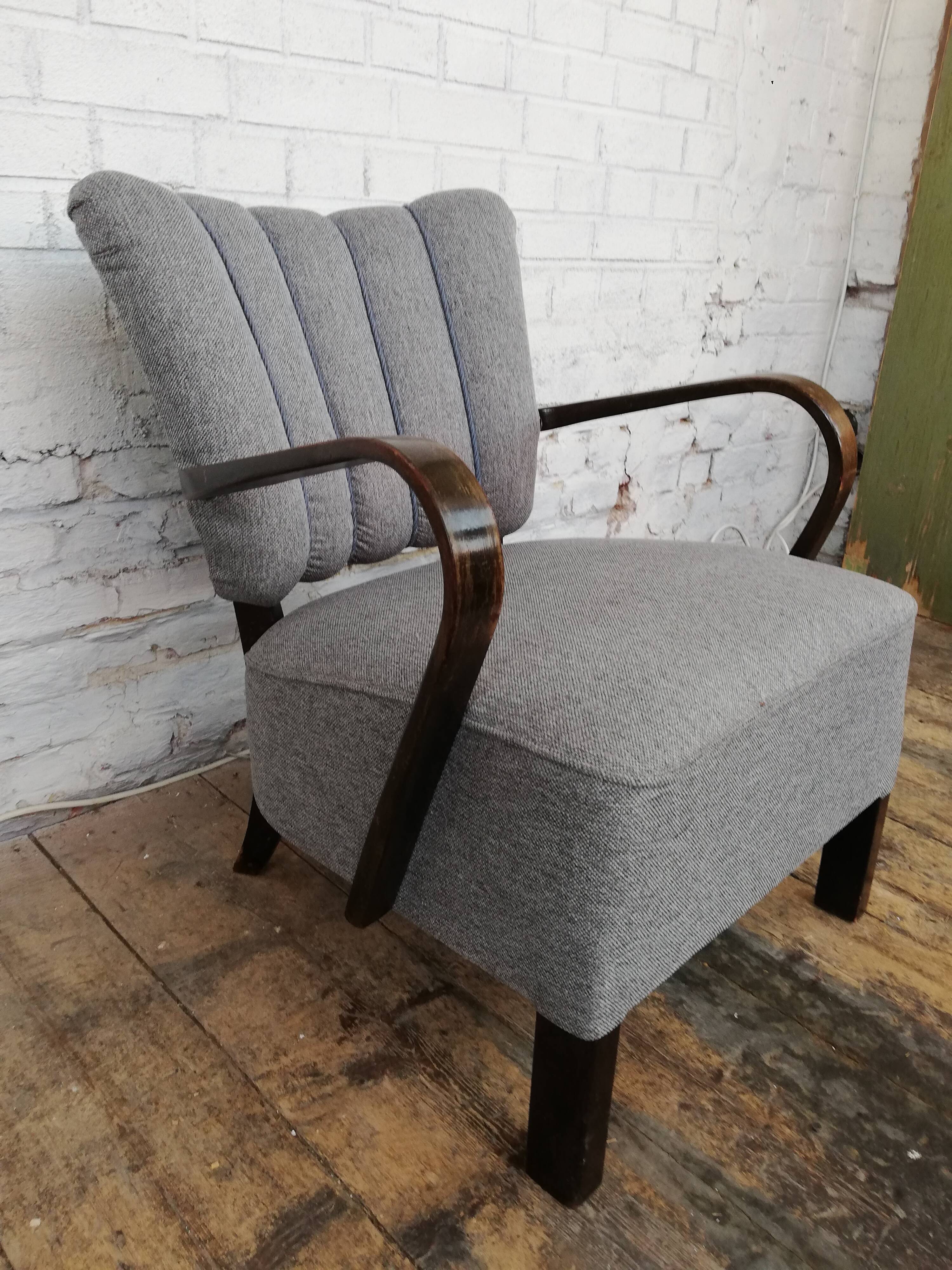 Pair of Halabala cocktail armchair, Czech, 1940