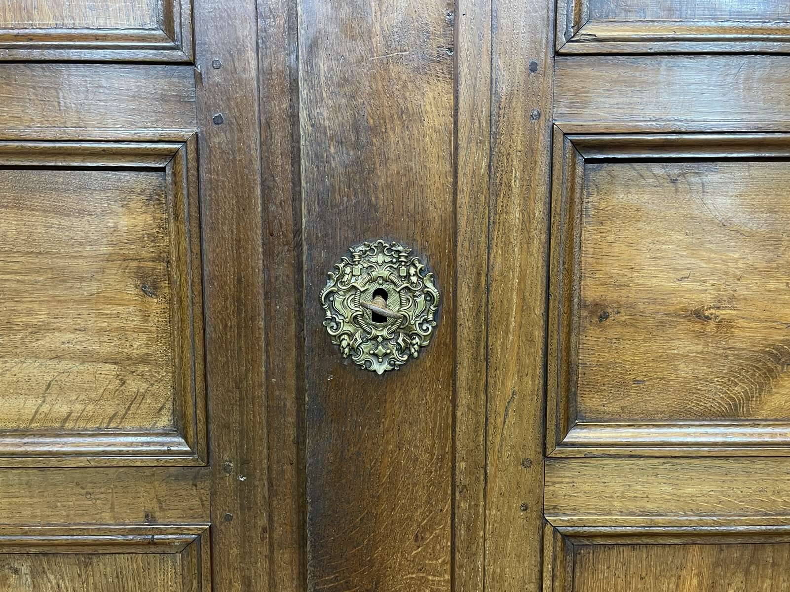 Empire wardrobe from the early 19th century in oak.