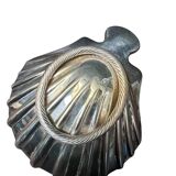 Set of two metal pocket emptiers, scallop shape