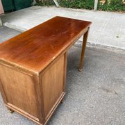 Bureau dactylo de style Louis XVI d'époque milieu du XXè