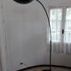 Lampadaire noir arqué Leonardo Marelli pour Estiluz vintage 1980'S