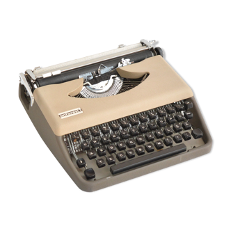 Antares Parva suitcase typewriter, Italy, 1970s