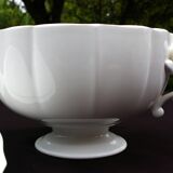 Tureen in white Gien earthenware Louis XV model